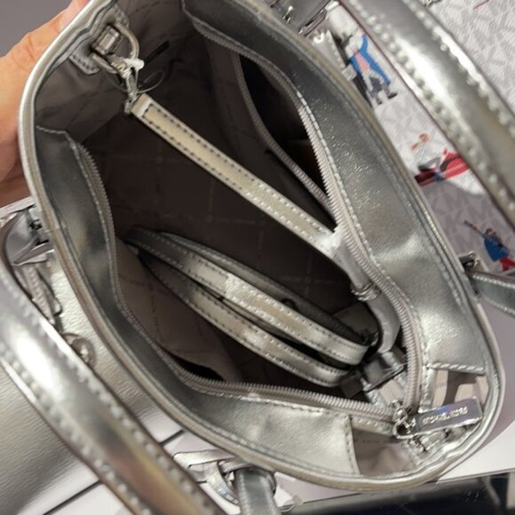 Michael Kors Jet Set Girls XS Convertible Satchel Bright White - Picture 9 of 16